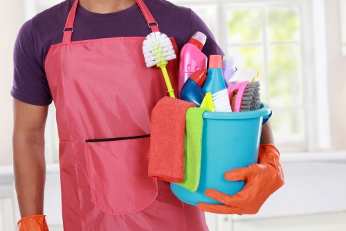 Professional curtain cleaning for a Kentishtown home interior